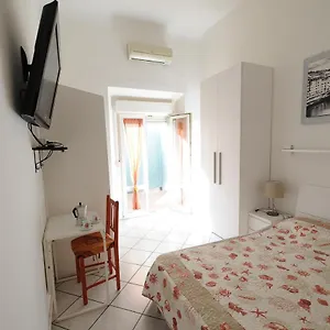 https://bb-porta-san-frediano.it-tuscanyhotel.com